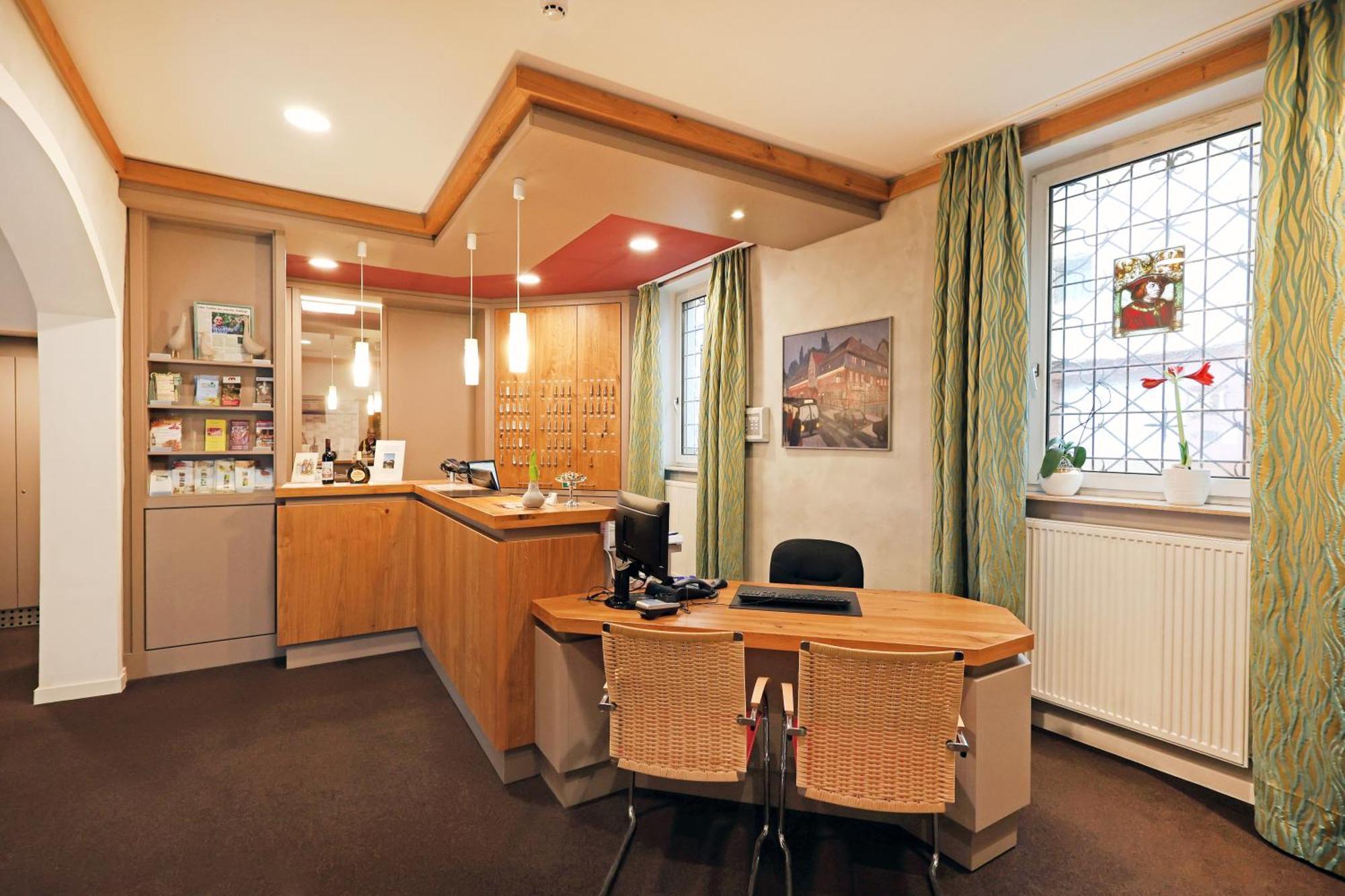 Hotel Goldener Karpfen Ασάφενμπουργκ Εξωτερικό φωτογραφία
