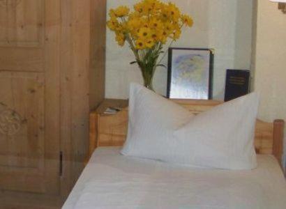 Hotel Goldener Karpfen Ασάφενμπουργκ Δωμάτιο φωτογραφία